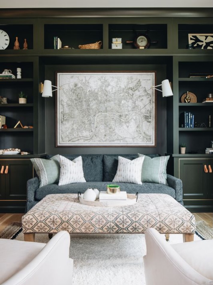 “A house that does not have one warm, comfy chair in it is soulless.” – May Sarton

A home should always invite you to sit down and stay awhile. Nowhere is that more important than in the living room, where comfort and connection naturally come together. Beautiful design matters, but if the seating isn’t welcoming, the space never quite feels complete.

What are your personal favorite comfort elements you always include when designing a living space?

Design: @katemarkerinteriors